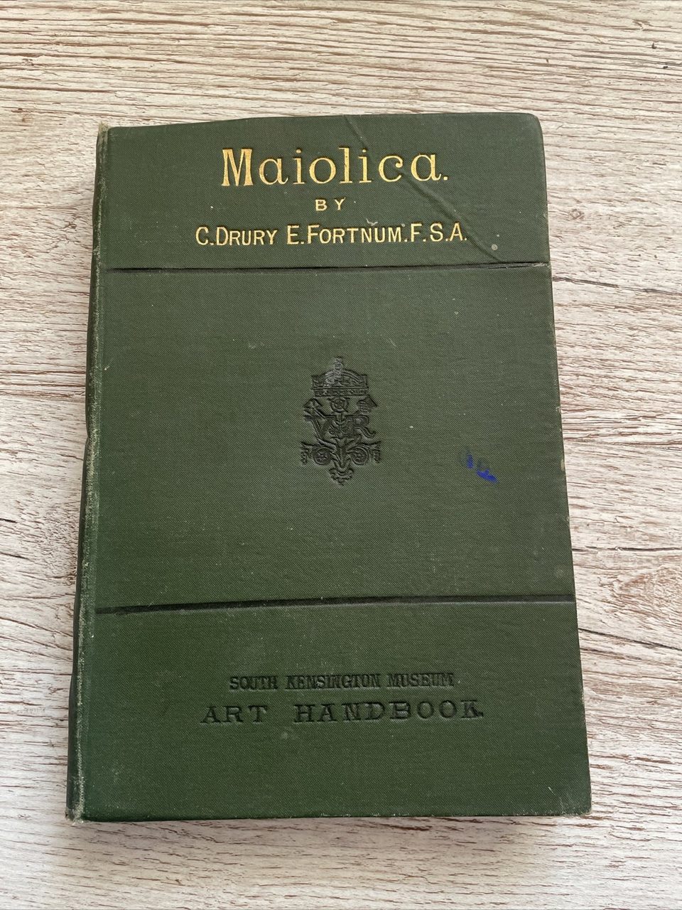 Maiolica, C Drury and E Fortnum, 1875 Art Handbook