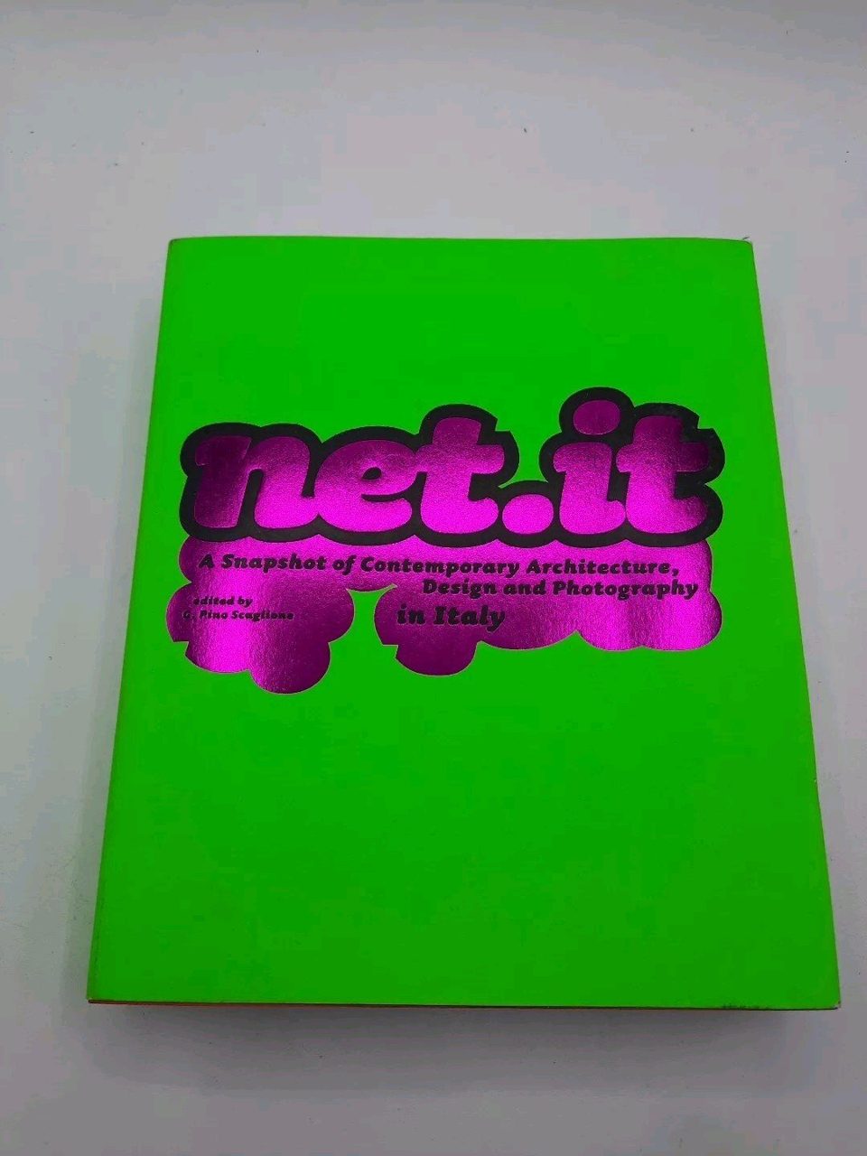 Net.it. A snapshot of contemporary architecture, design, and photography.