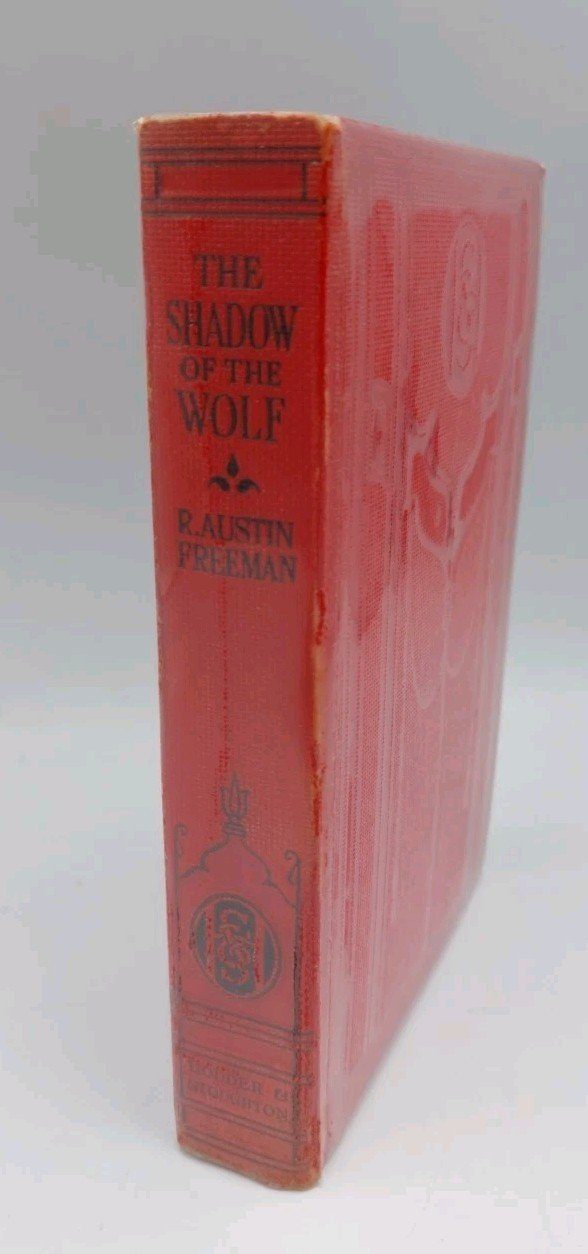 The Shadow Of The Wolf Richard Austin Hodder And Stoughton