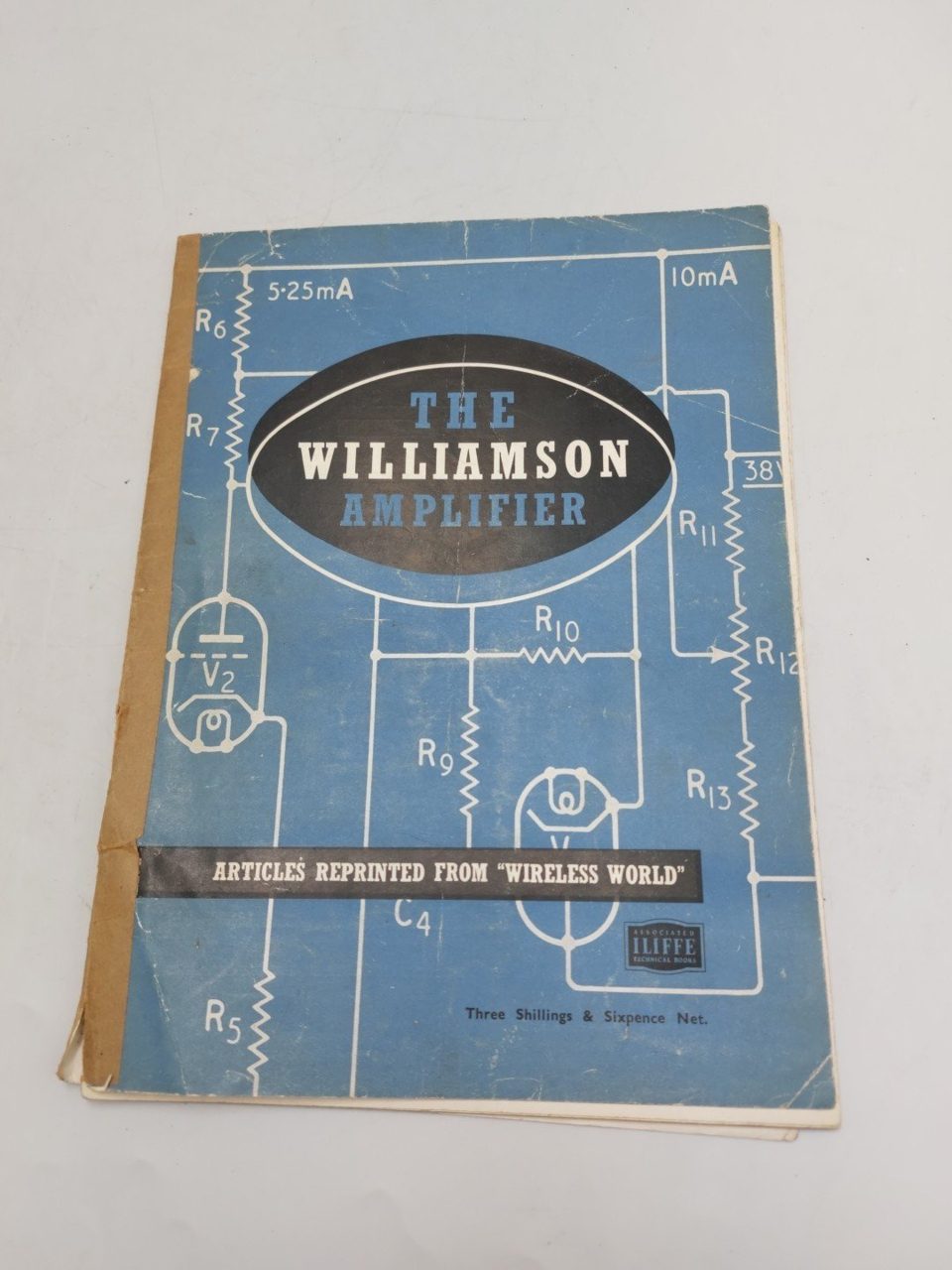 The Williamson Amplifier. Vintage 14 Page Article from Wireless World 1950s