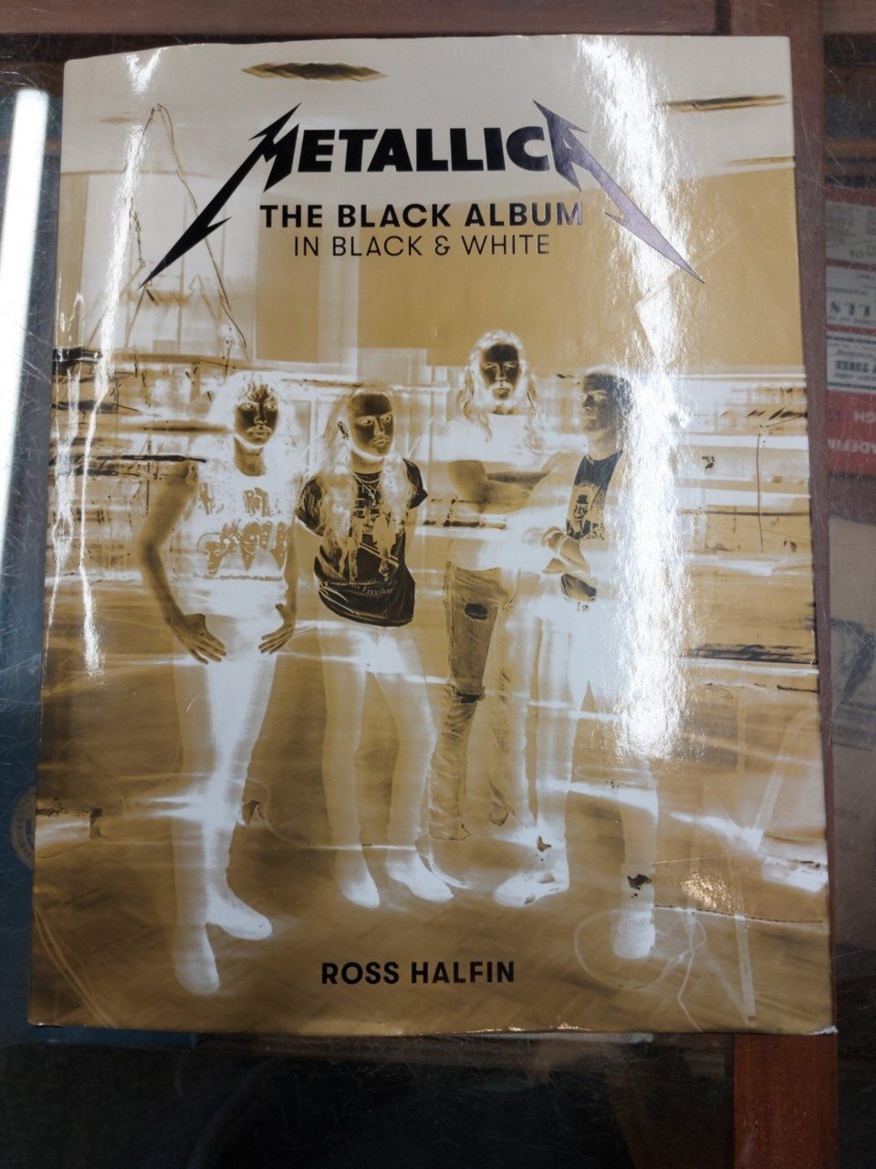 METALLICA The Black Album In Black And White Ross Halfin Italian Language