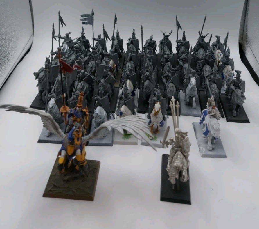 Games Workshop Warhammer Age Of Sigmar Brettonian Knight Army 2000 Points