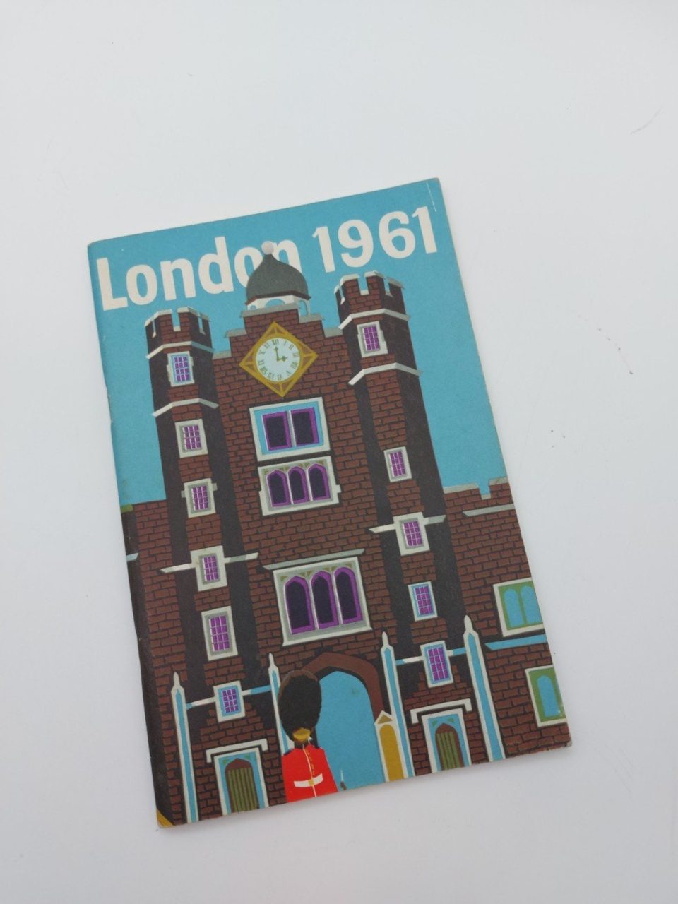 1961 A VISITORS GUIDE TO LONDON BY BARCLAYS BANKS