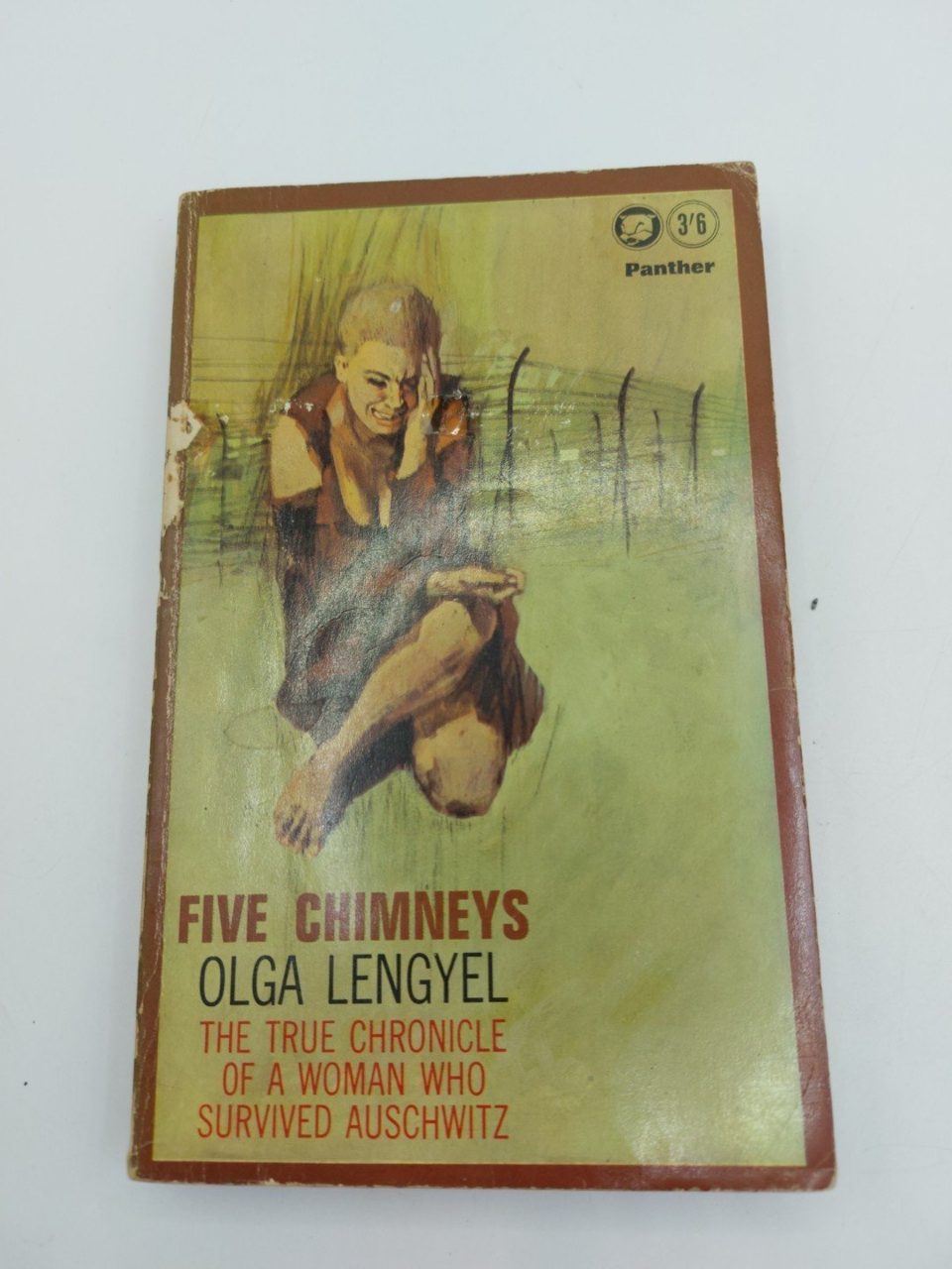 Five Chimneys: The Story of Auschwitz Paperback Olga Lengyel