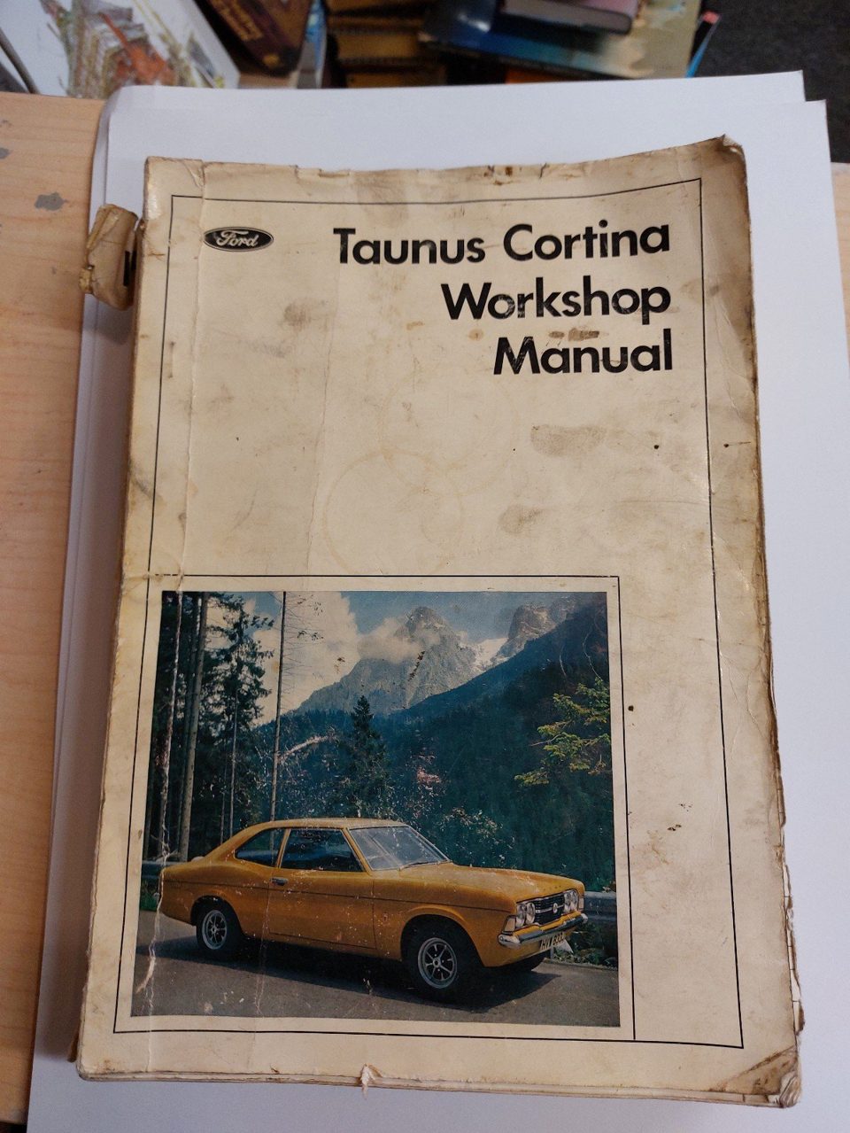 Taunus Cortina Workshop Manual Ford 1970 Acceptable Condition