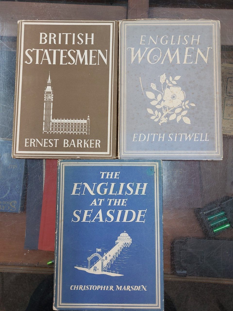 Britain In Pictures Vintage 3 Volumes Including Edith Sitwell