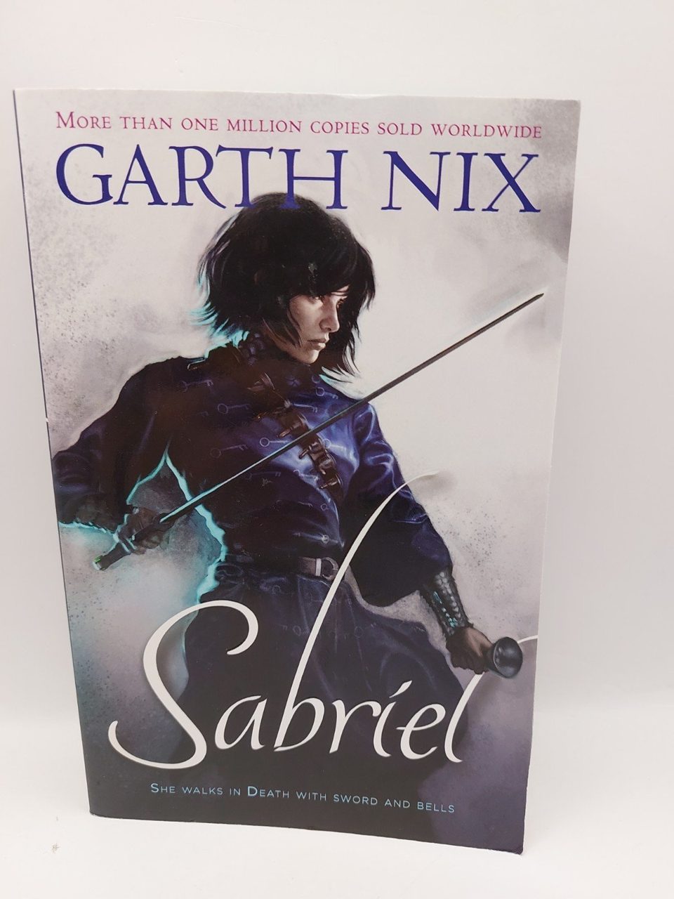 Sabriel by Garth Nix English