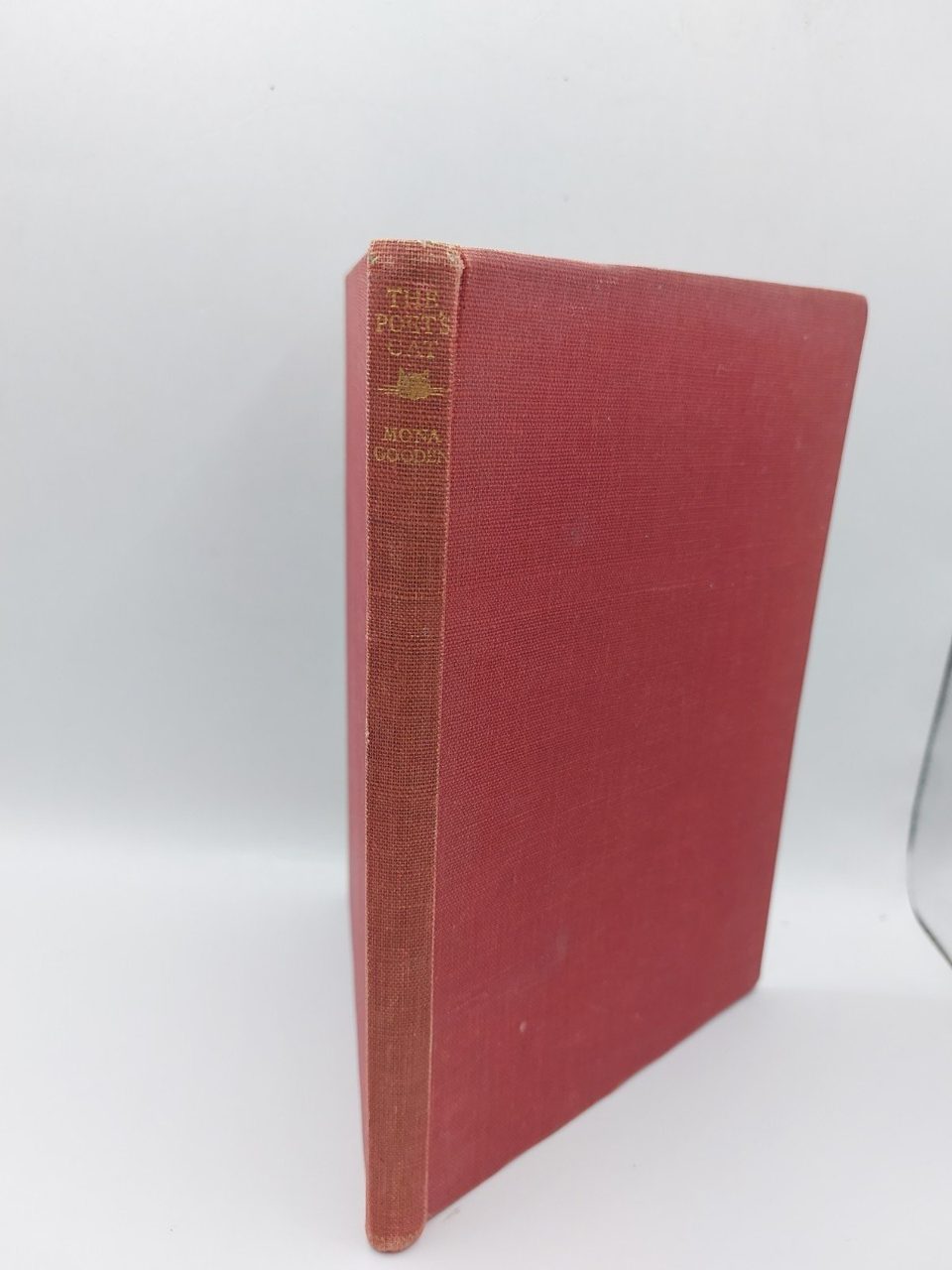 GOODEN, MONA The poet's cat / an anthology compiled by Mona Gooden 1946 First Ed